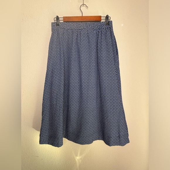 Draper James Navy & White Geometric Button Front Pull On A-Line Midi Skirt S - Picture 8 of 10